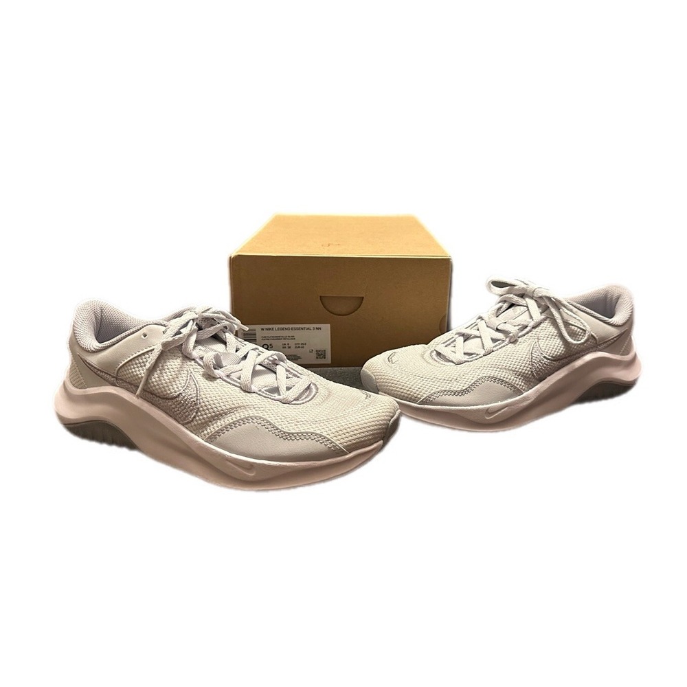Nike Wmns Legend Essential 3 Next Nature Silver‎ Women Cross Training -NWB